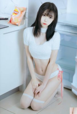 Eksklusif VIP “Sweater Keinginan Murni” gadis kesejahteraan Xu Lan[41P]