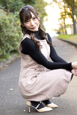 (Nami Amuro) Wanita yang sudah menikah menghisap payudara kecil super sensitif (25P)