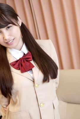 (Azusa Onuki) Seragam JK pengalaman wanita tua cantik (25P)