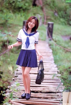 Gadis Cantik Lugu Yuimi – Kaoru Kaoru Akari Tsumugi Foto (75P)