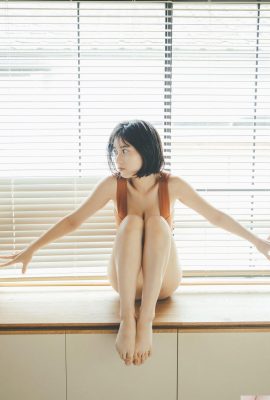 [大久保桜子] Lekuk tubuh yang membebaskan dalam foto itu seksi dan menggoda (22P)