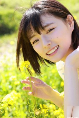 Peri kecil Jepang yang lucu dengan wajah kekanak-kanakan dengan berani menanggalkan tubuhnya dan memperlihatkan beberapa foto gerah – Hazuki Yuki (63P)