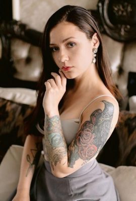 [Suicide Girls] 10 Februari 2023 – Mousse – Versailles[54P]