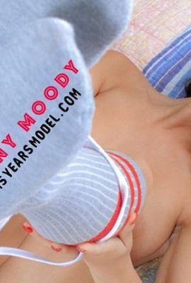 (This Years Model) 30 April 2023 – Destiny Moody – Kaus Kaki Takdir(27P)