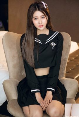 Gadis sekolah imut Xinyi mengenakan seragam sekolah dan memiliki payudara bulat dan indah yang ingin aku sentuh (65P)