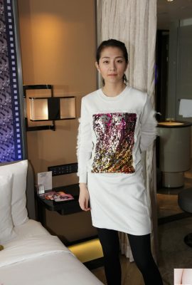 (Dikumpulkan sendiri) Foto pribadi bagus model Tiongkok Vivian dari Meiying Agency, seorang gadis berkaki panjang (84P) (84P)