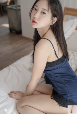 Model cantik Korea Shin Jae-eun zennyrt foto seksi “Berkah” (37P)