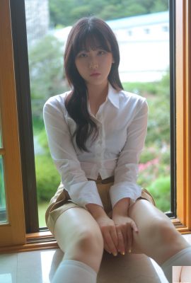 (YeonJju) Gadis Korea memiliki lekuk tubuh yang anggun dan sedikit nafsu (36P)