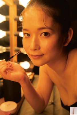 (Momozono Reina) menunjukkan sudut pandang payudara indah yang super menawan (25P)