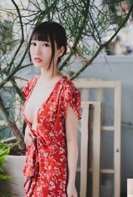 Kekasih kecil seksi “Ai Qing Iris” mengejutkan penonton dengan payudaranya yang berbentuk buah persik (11P)