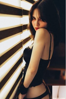 Hibrida Taiwan-Rusia sungguh luar biasa!  Pemotretan telanjang “G Breasts”: Sosok ini sebenarnya adalah ibu dari anak tersebut…～Gu Rongrong (16P)