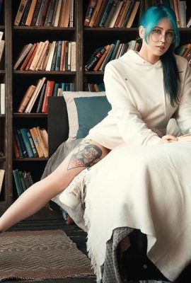 (Suicide Girls) 07 Agustus 2023 – Frutella – Perpustakaan tengah malam (42P)