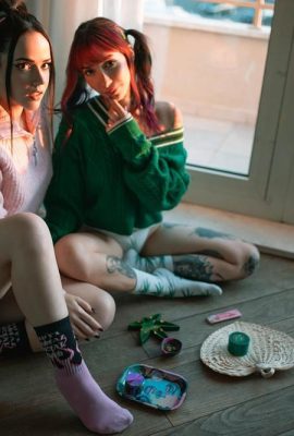 (Suicide Girls) 16 Apr 2024 – Ceciamix + Drew – Kabut Matahari Terbenam (55P)