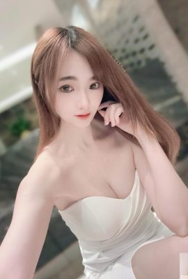 “Xin Yue Artemis” memiliki lekuk tubuh yang sempurna, bahan asli, lucu dan sedikit seksi (10P)