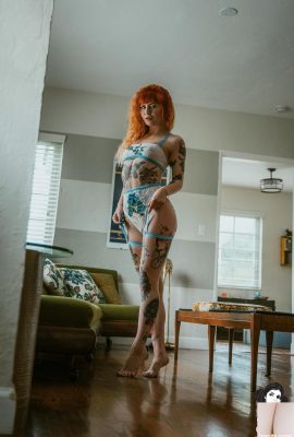 (Suicide Girls) Tanpa cinta – Opal