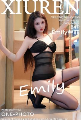 (XiuRen) 2024.07.03 Vol.8796 Foto versi lengkap Emily Yin Fei (84P)