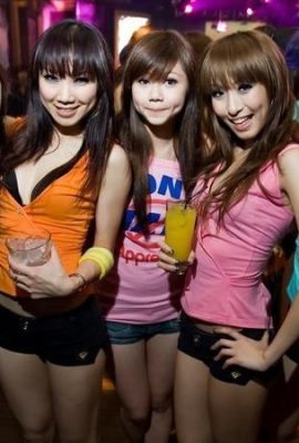 Klub Malam Taiwan-Gadis Cantik (15P)