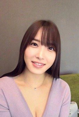 Shiori Minami Perselingkuhan istri cantik G-cup yang montok Memainkan payudara besarnya yang sensitif dan melakukan creampie pada rahimnya (16P)