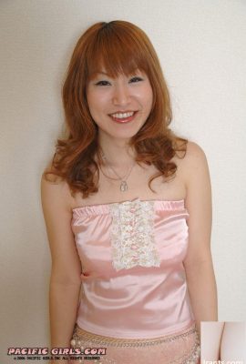 Model Pasifik Musume No.366 (80P)