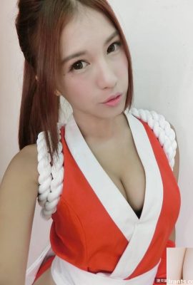 Model mobil E-cup ~ Chunli kecil yang galak (Zhijun Jun) ~ Foto payudara besar di dalam mobil (30P)