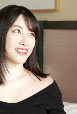 Mirai Sunohara: Pembalikan kelopak wanita yang sudah menikah Mirai Sunohara (21P)