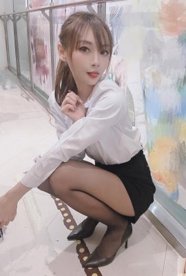 Gadis cantik manis “Mao Xiao Qingxing” mengungkapkan garis kariernya di bawah penampilan barunya (11P