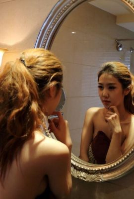 (Model Cina Seksi) Model cantik seksi Lin Yaqi menggoda tubuhnya (39P