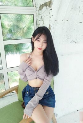 Gadis cantik Ig Malaysia dengan kulit putih dan kaki panjang kitty__tee (8p)