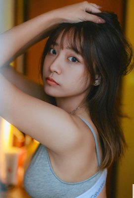 Dewi berkaki panjang “Baoni” mengencangkan pinggangnya dan terlalu seksi (17p)