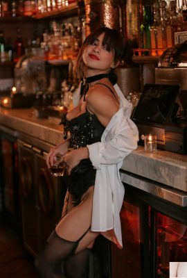 Playboyplus 2018.09.14 – Mia Valentine dalam panggilan terakhir (40p)