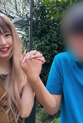 (Seorang istri jalang cabul yang mencintai perawan) Seorang wanita terangsang dan frustrasi di usia 30 -an yang sangat terangsang, baik kepada seorang penis besar … (21p)