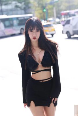Gadis seksi Taiwan yang panas dengan kaki panjang, pandai menari (10p)