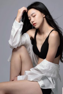 “Shushu is Sunny” dominan dan gadis tampan dengan payudara terkemuka (30p)