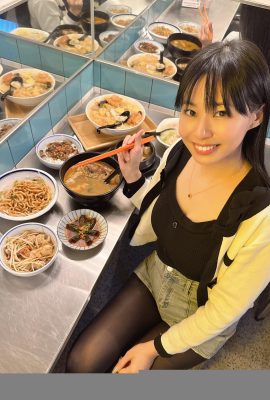 Tidak ada yang bisa menahan godaan “ni ni” yang memiliki tubuh godaan yang tersembunyi di bawah wajahnya yang murni (17p)