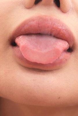 Nanase Shinon: Bibir – Saya ingin dibungkus dengan bibir mengkilap Nanase Shinon – (21p)