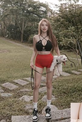 “Yan.Baby” lampu depan yang super besar sangat menggoda (11p)