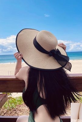 “Rainie Ye” Saya hanya menyadari bahwa sosok saya sangat abnormal ketika saya berubah menjadi bikini (10p)