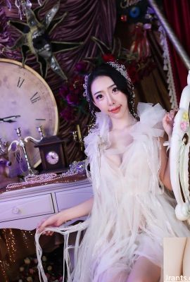 “Peng Xiaoyun” memamerkan kerusuhan para penatua putih dan lembut di internet (10p)