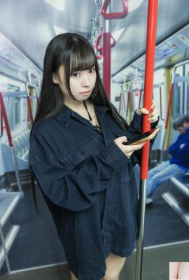 (Koleksi Online) Littlesshine Qing’er-Model muda yang murni dan cantik menafsirkan plot di dalam trem-1