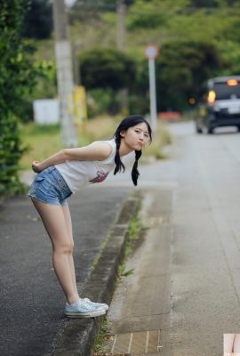 Koleksi foto pertama Yura Yura “Yura Doki! ‘(103p)