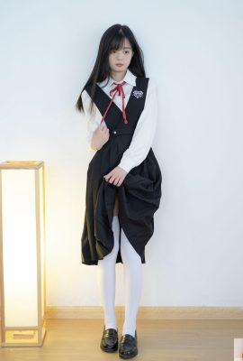 (Tubuh Manusia Model Nasional) “Pakaian Binding” Xike (124p)