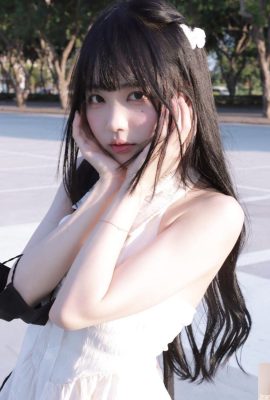 Temperamen Sweetheart “Zhao Tutu” memiliki wajah segar dan senyum yang memancarkan keindahan alam (10p)