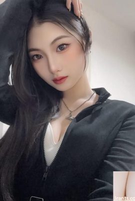 Model seksi “yu yan” memiliki pesona unik tak terbendung (10p)