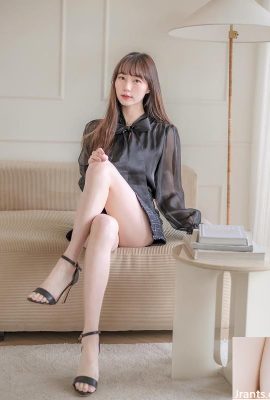Gadis super cantik “rou rou” jatuh cinta pada pandangan pertama (10p)