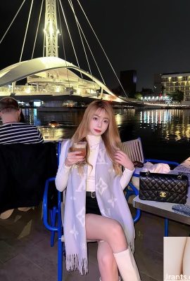 Gadis pirang “Huahua” telah mencapai godaan sepenuhnya (10p)