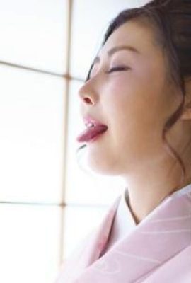 Cantik Asia Tastes Cock and Male Ass Before Sex (10p)