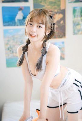 “Yi Qing はる” Pesona manis peri kecil yang mengubah hati orang tidak bisa melawan (10p