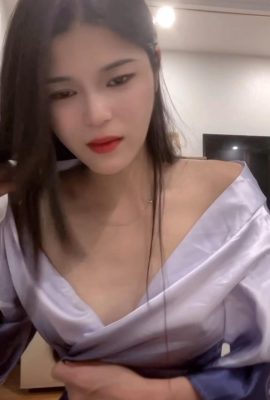 Penyiar langsung seksi mengungkapkan (32p)