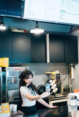 (Loozy) Yeeun 《Gadis Tiket》 (120P)