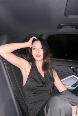“Zeng Xuifan Demi” memiliki mata besar, senyum manis, tubuh imut dan montok, serta memamerkan sosoknya (10P)
